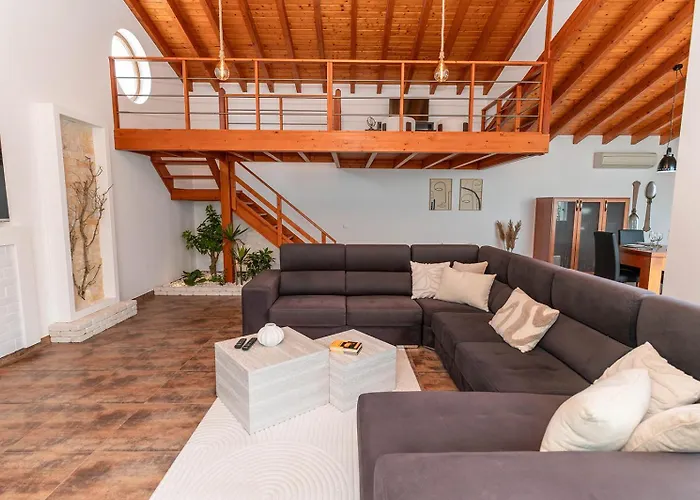 Quinta Da Amoreira Villa *