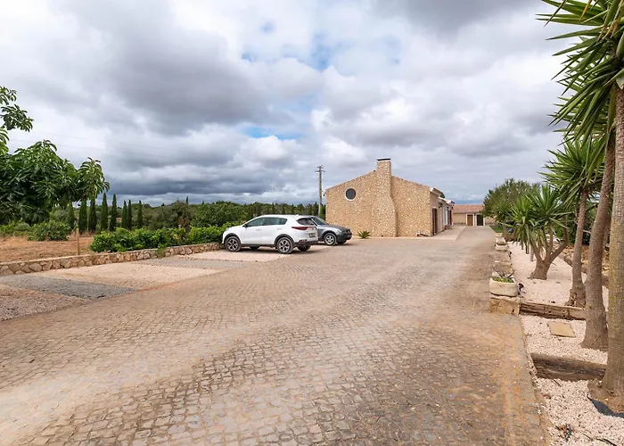 Quinta Da Amoreira * Barão de São Miguel